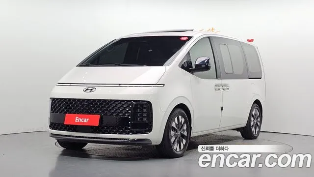 Hyundai Staria 2023
