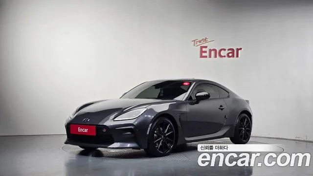 Toyota GT86 2025