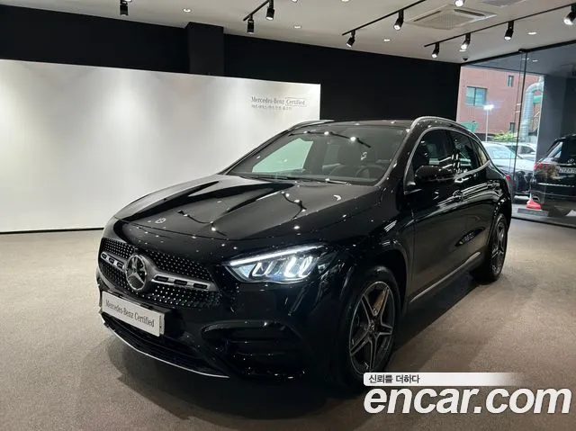 Mercedes-Benz GLA 2026
