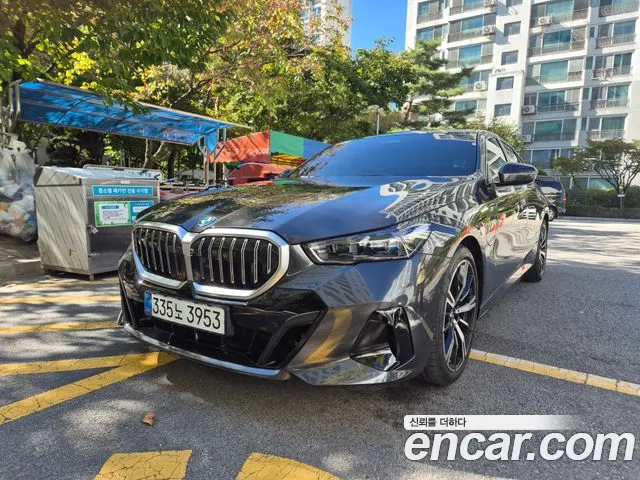 BMW 5-Series 2025