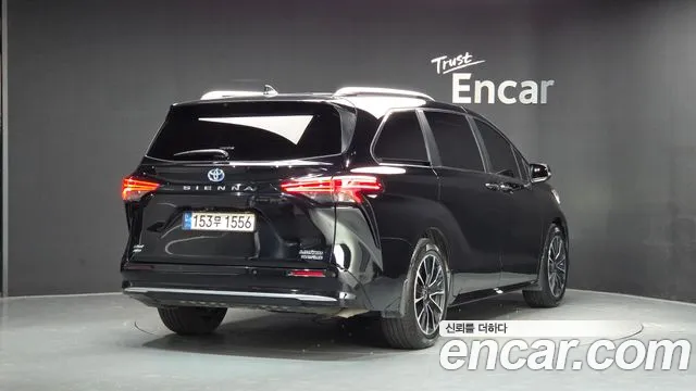 Toyota Sienna 2022