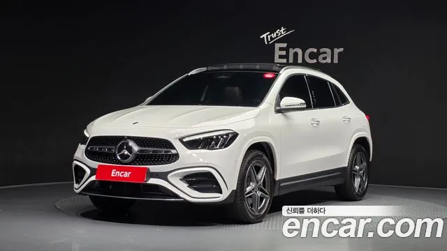 Mercedes-Benz GLA 2025