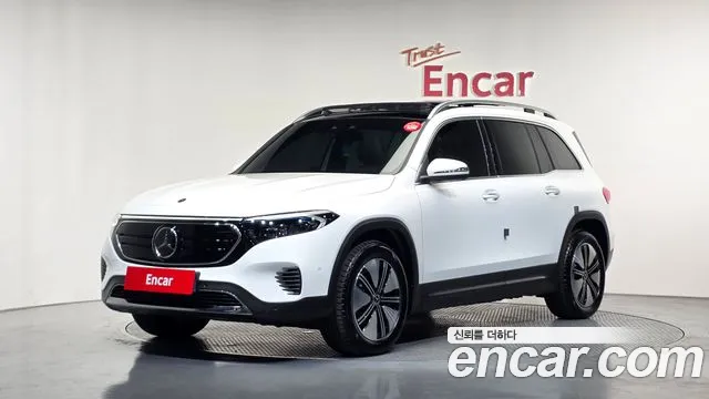 Mercedes-Benz EQB 2024
